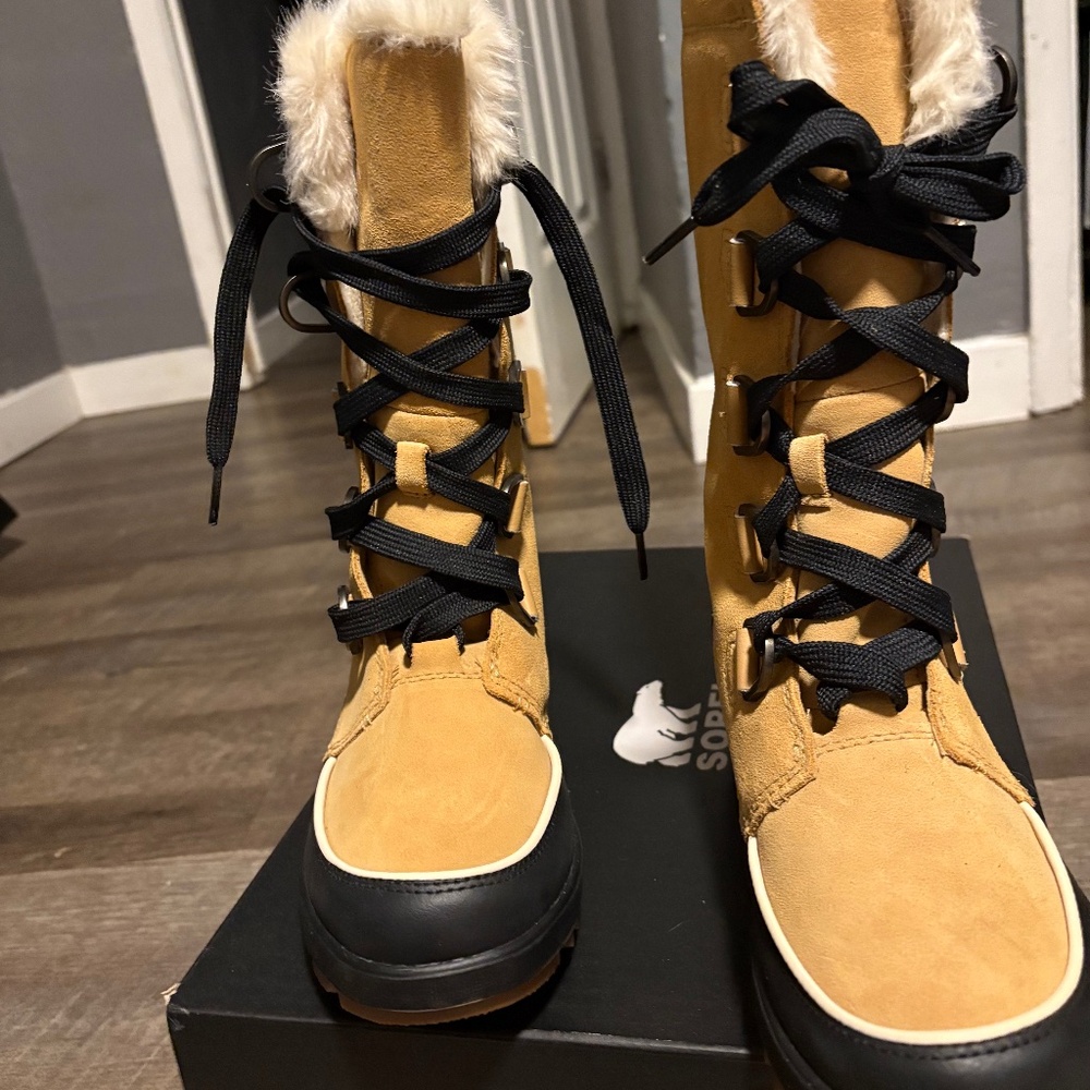 SOREL Tivoli IV tall waterproof boots curry colored NWOT